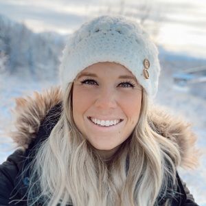 Meet your Posher, Hannah